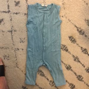 COPY - Kyte Baby Muscle Onesie - 18-24 months